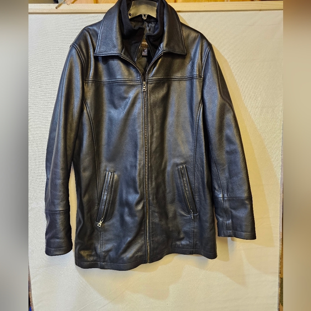 Danier Fully Lined ( Removable) Men's Black Leather Jacket